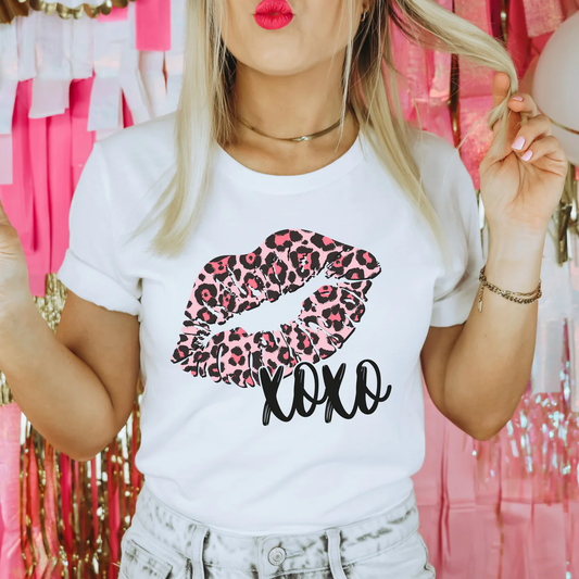 XOXO Leopard Pink Lips